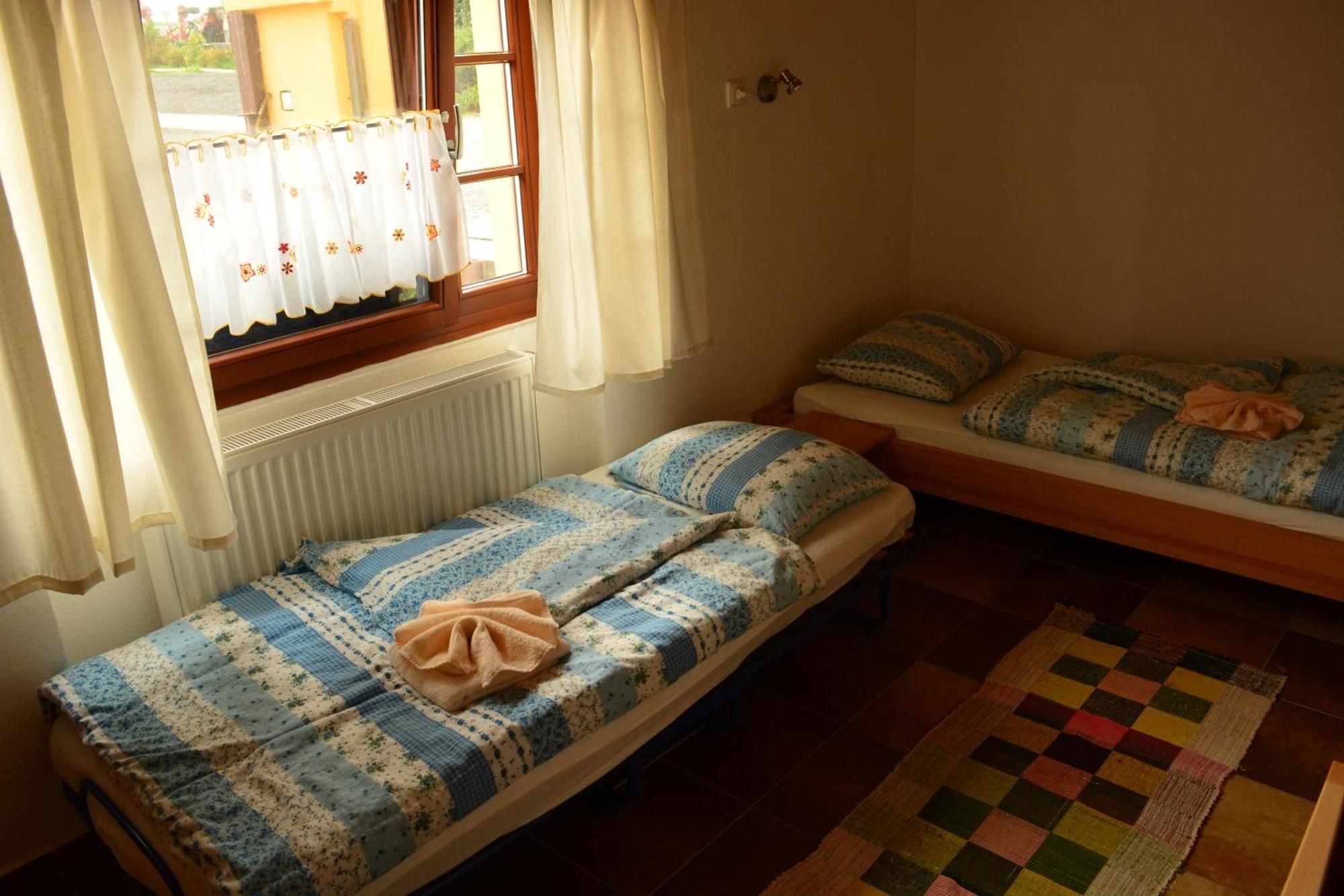 Penzion Farma Dvorec Radnice Kamer foto
